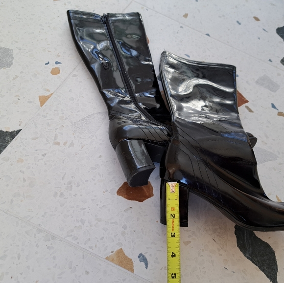 Santana Aquatherm Patent Leather Boots - Picture 5 of 6